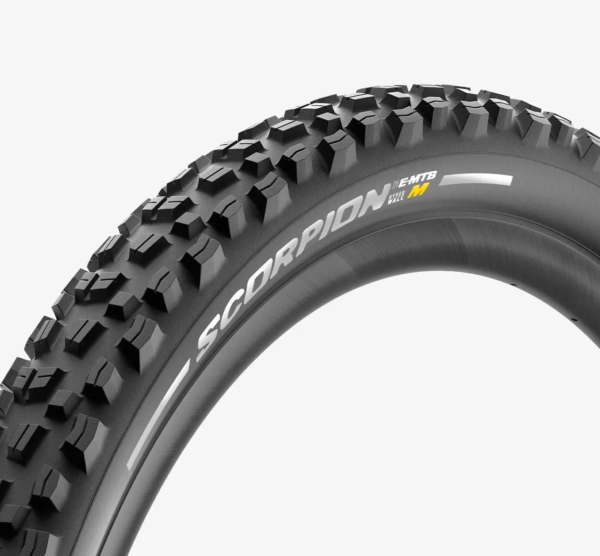 GUMA PIRELLI SCORPION™ E-MTB M  TLR 27.5×2.6